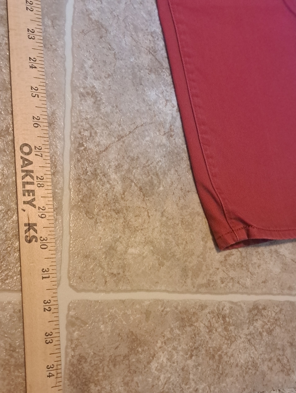 Express Women's Rusty Rose Skinny Jeans. Size 32. - Picture 8 of 12